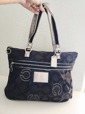 Vintage Coach Poppy Op Art Black & Silver Tote Bag Purse